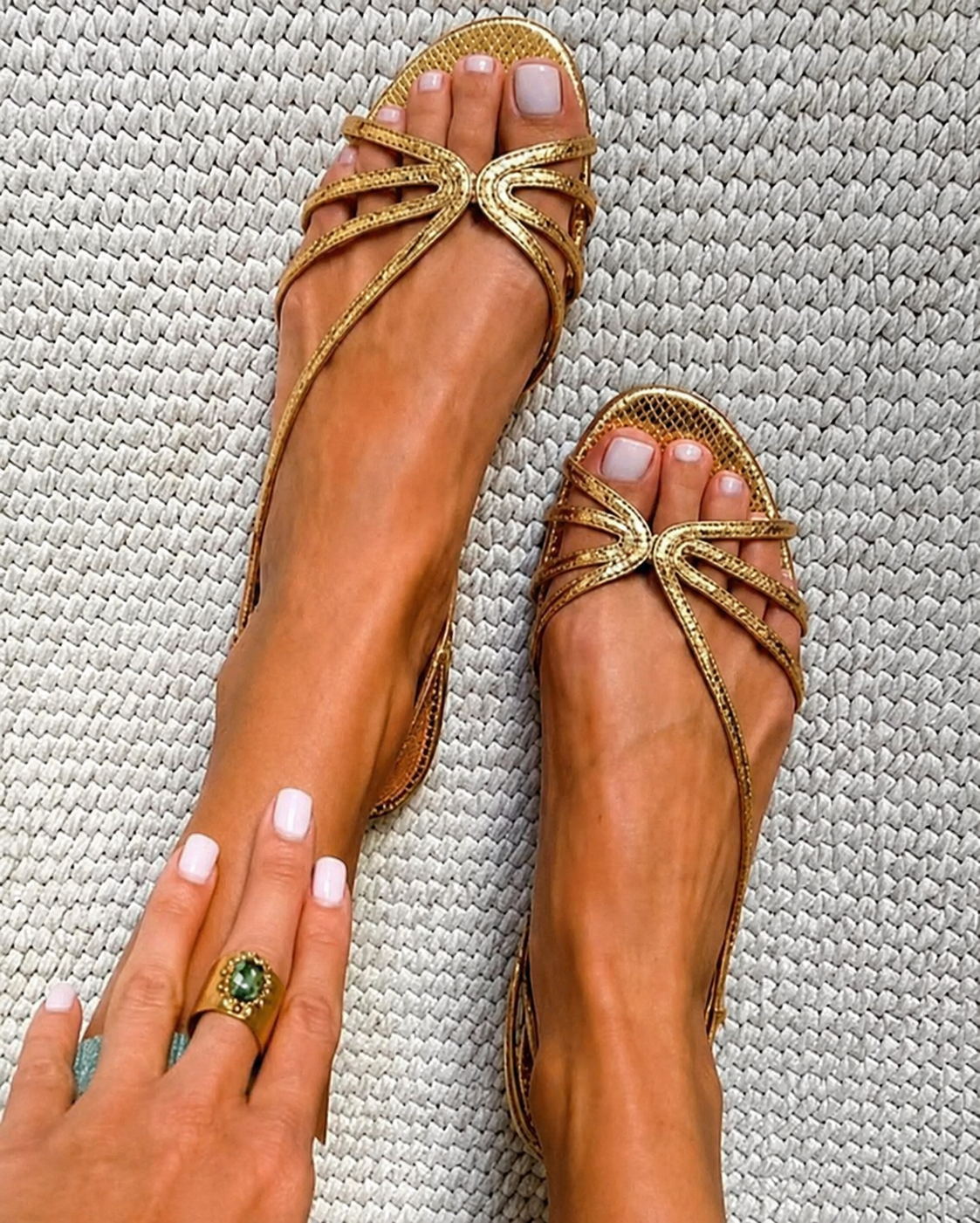 WARREN & GRACE | GENEVA GOLDEN SANDALS SUMMER ELEGANCE