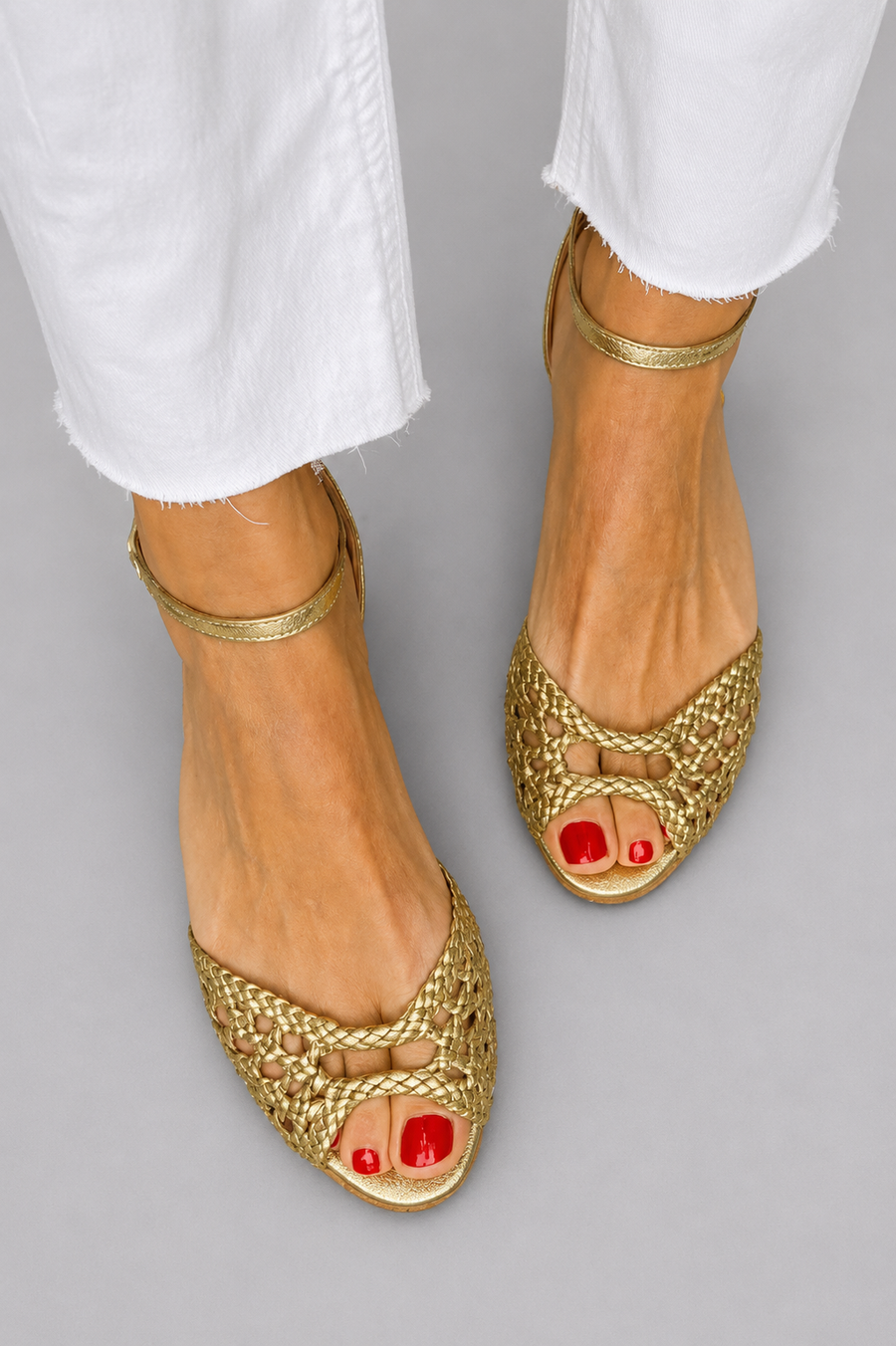 WARREN & GRACE | ISADORA GOLD WOVEN SANDALS