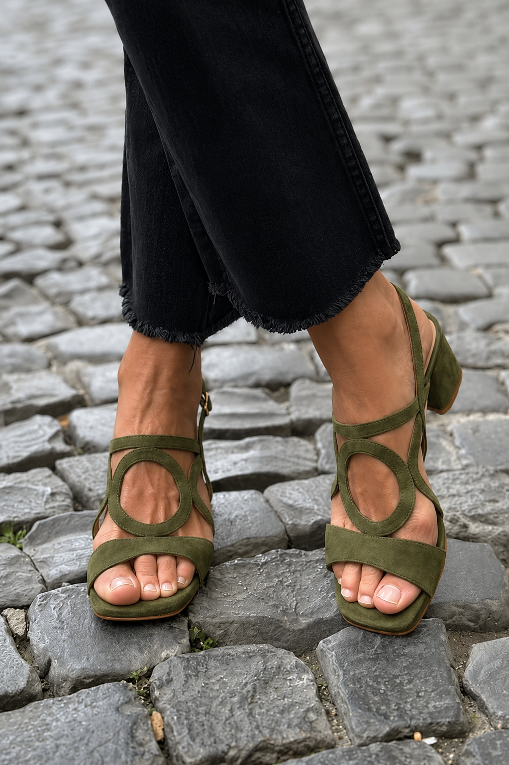 WARREN & GRACE | VALENTINA VIVACIOUS SUMMER SANDALS